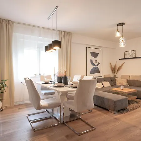 Apartment Amigo *