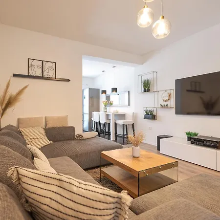 Apartment Amigo