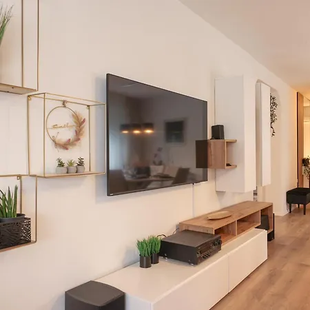 Amigo Apartment